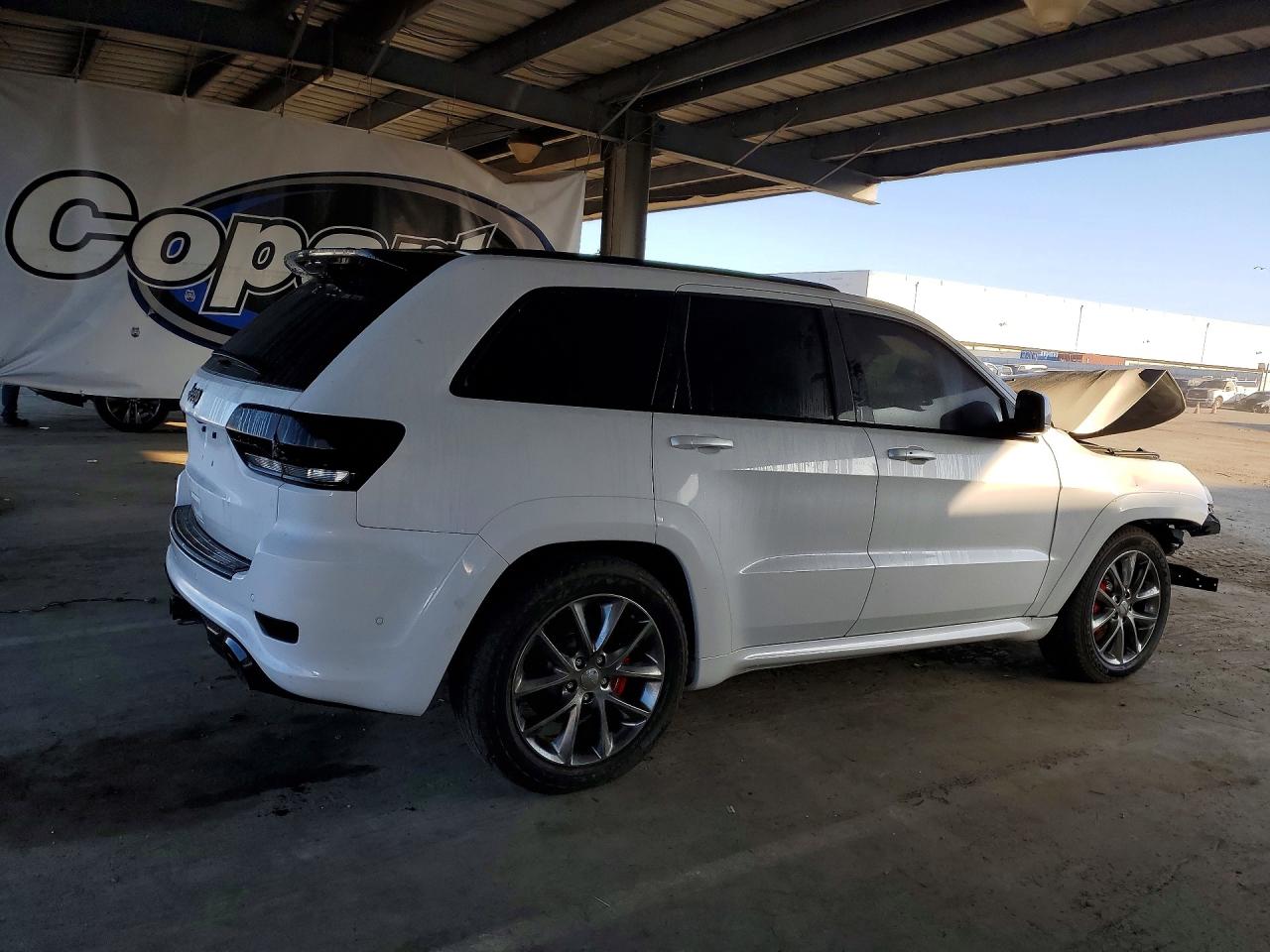 2019 JEEP GRAND CHEROKEE SRT-8 photo 7