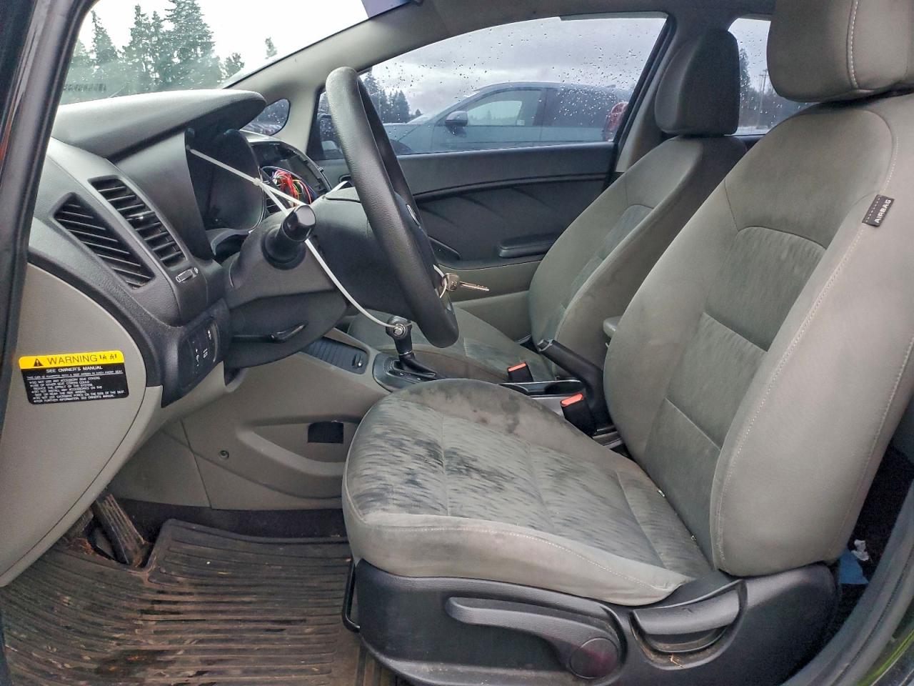 2015 KIA FORTE LX photo 13