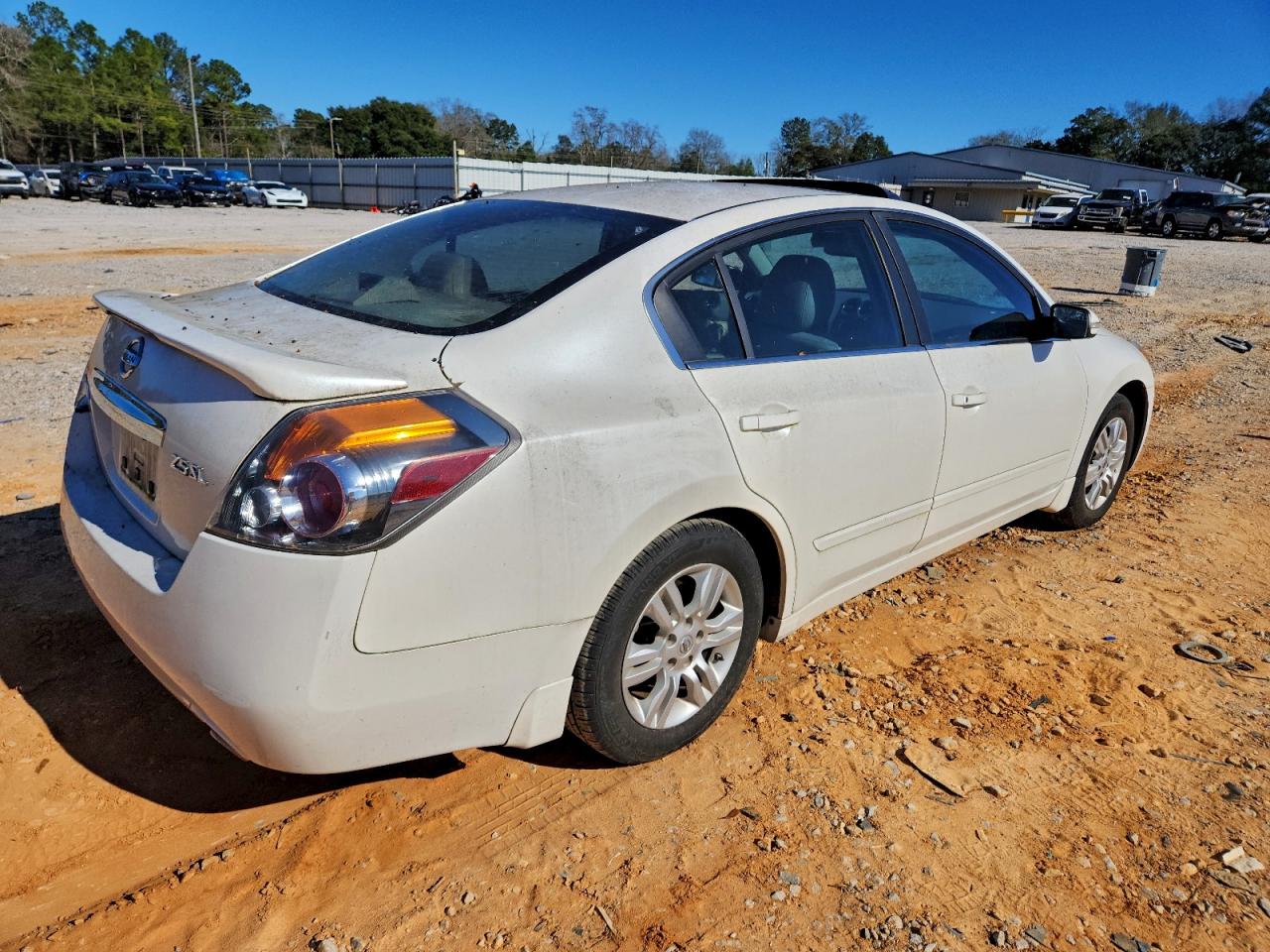 2012 NISSAN ALTIMA BASE photo 3