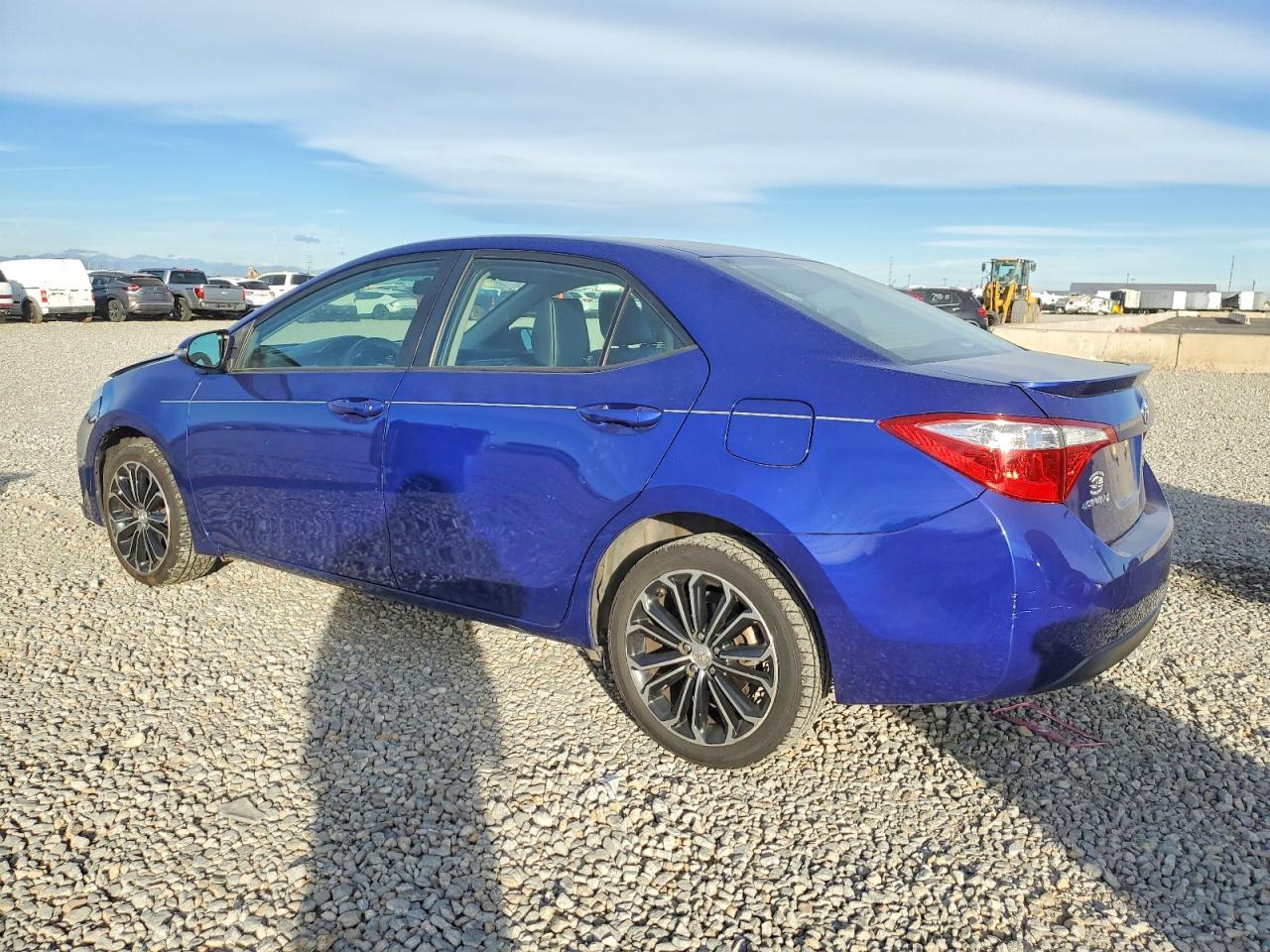 2015 TOYOTA COROLLA L photo 2