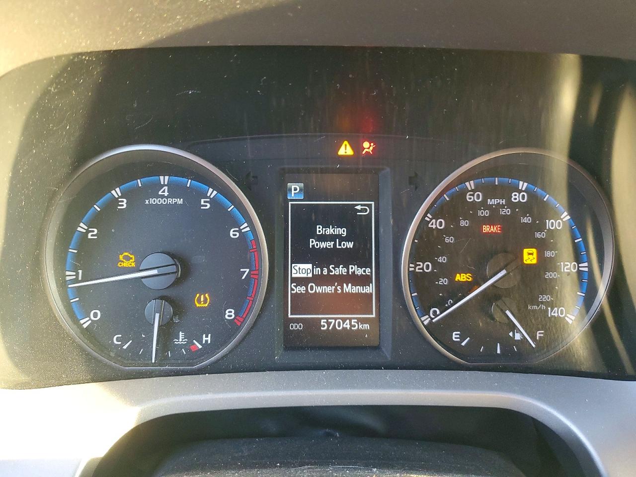 2017 TOYOTA RAV4 LE photo 9