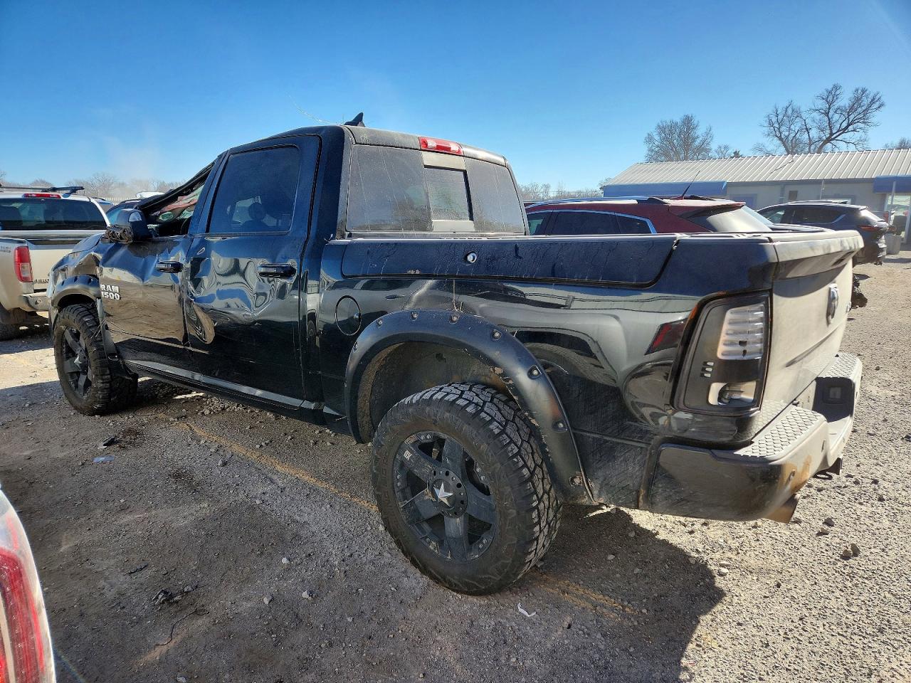 2013 RAM 1500 SPORT photo 2
