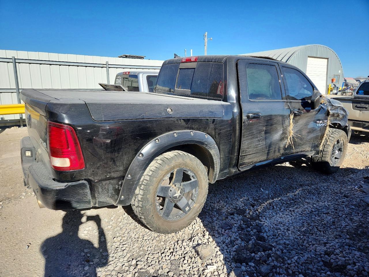 2013 RAM 1500 SPORT photo 3