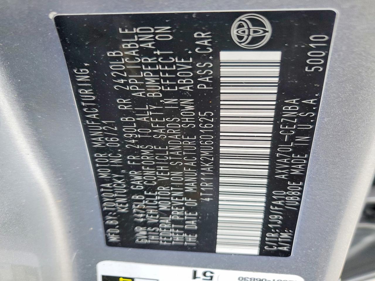 2021 TOYOTA CAMRY LE photo 12