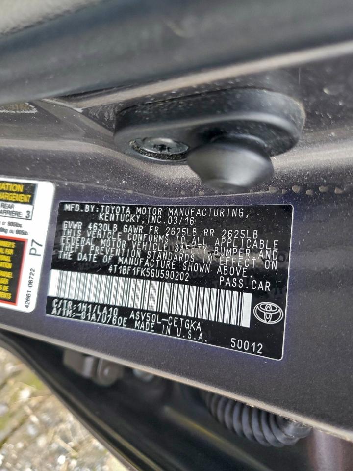 2016 TOYOTA CAMRY LE photo 12