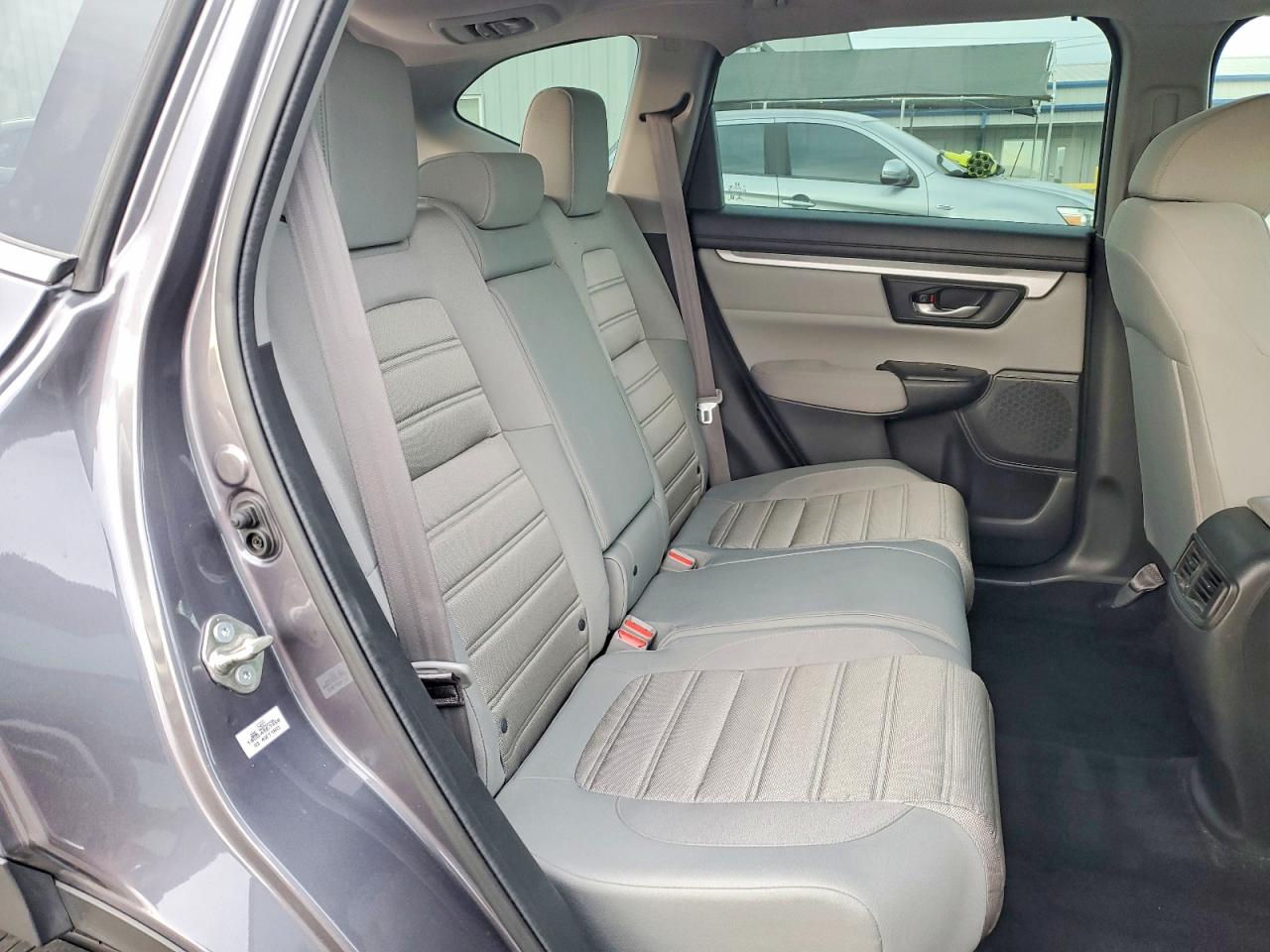 2017 HONDA CR-V LX photo 11