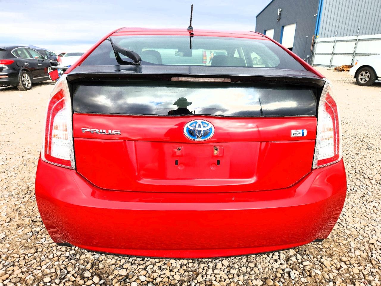 2012 TOYOTA PRIUS photo 6