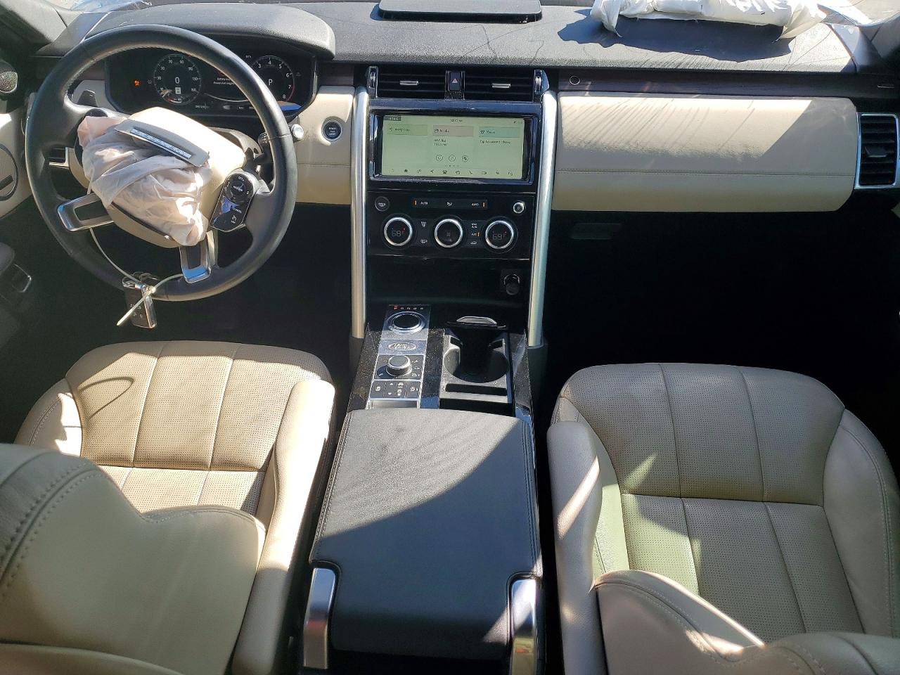 2020 LAND ROVER DISCOVERY HSE photo 8