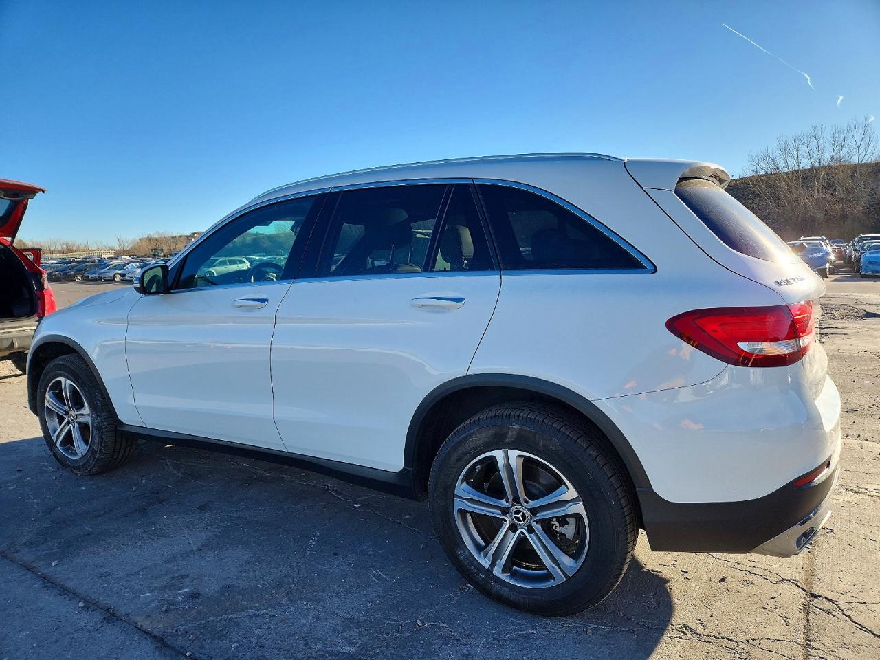 2018 MERCEDES-BENZ GLC 300 4MATIC photo 2