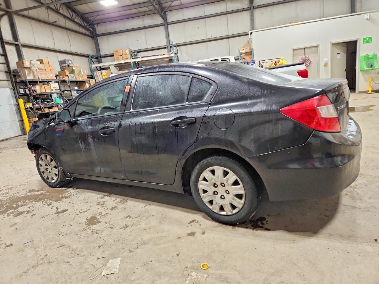 2012 HONDA CIVIC LX photo 2