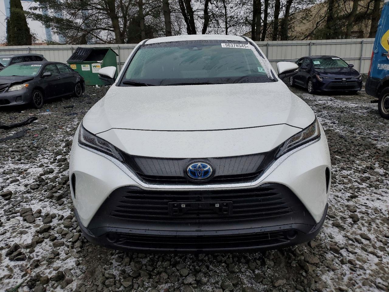 2024 TOYOTA VENZA LE photo 5