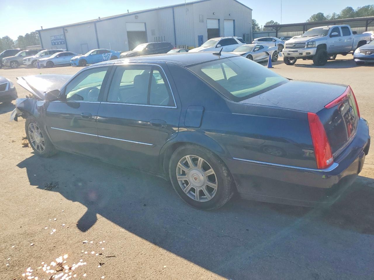 2008 CADILLAC DTS photo 2