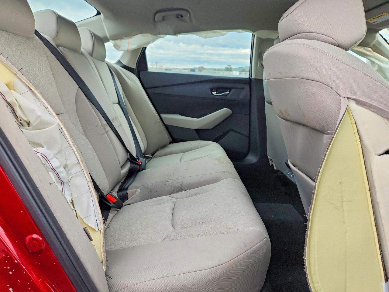 2025 HONDA ACCORD LX photo 19