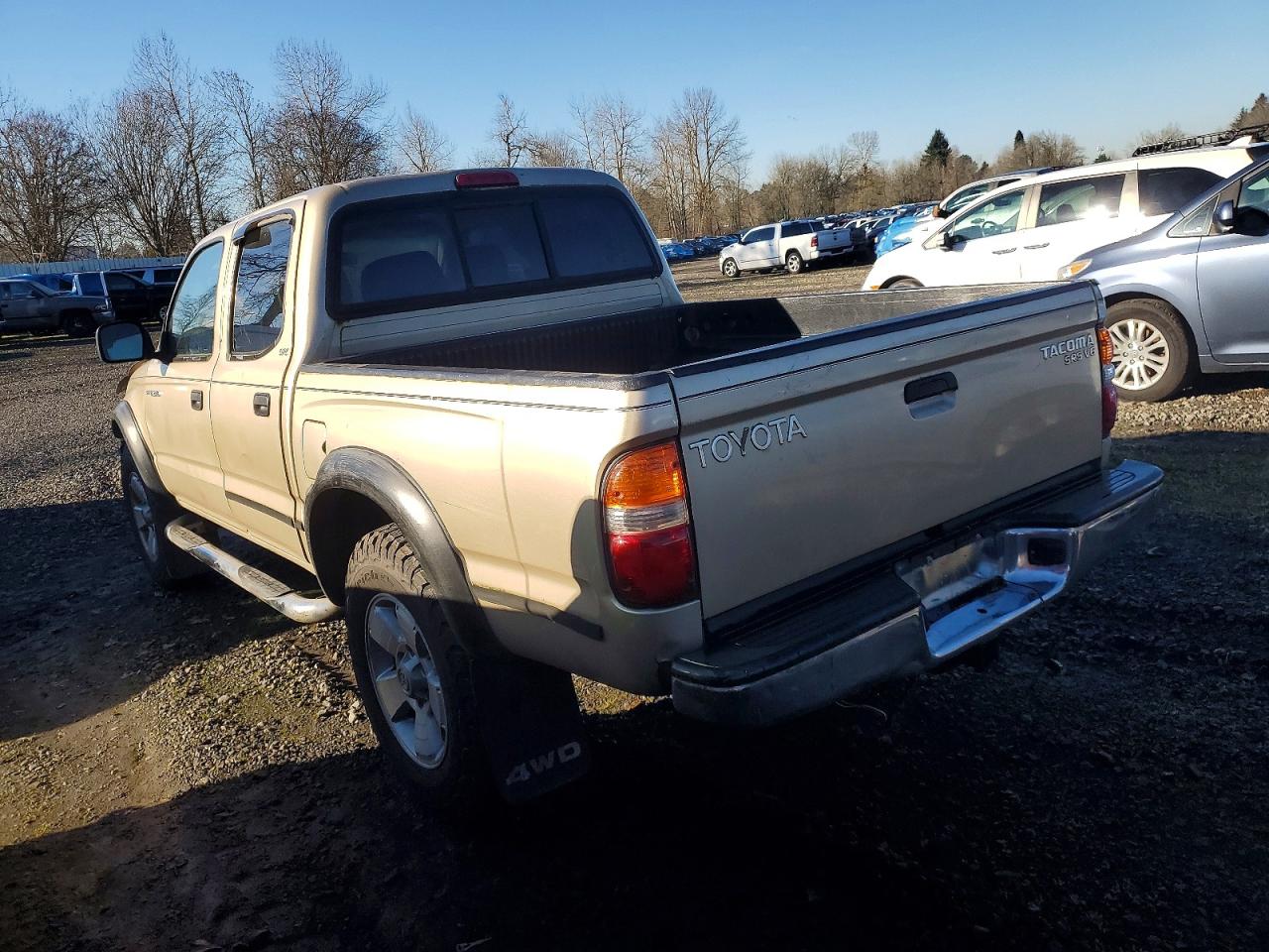 2002 TOYOTA TACOMA DOUBLE CAB photo 2
