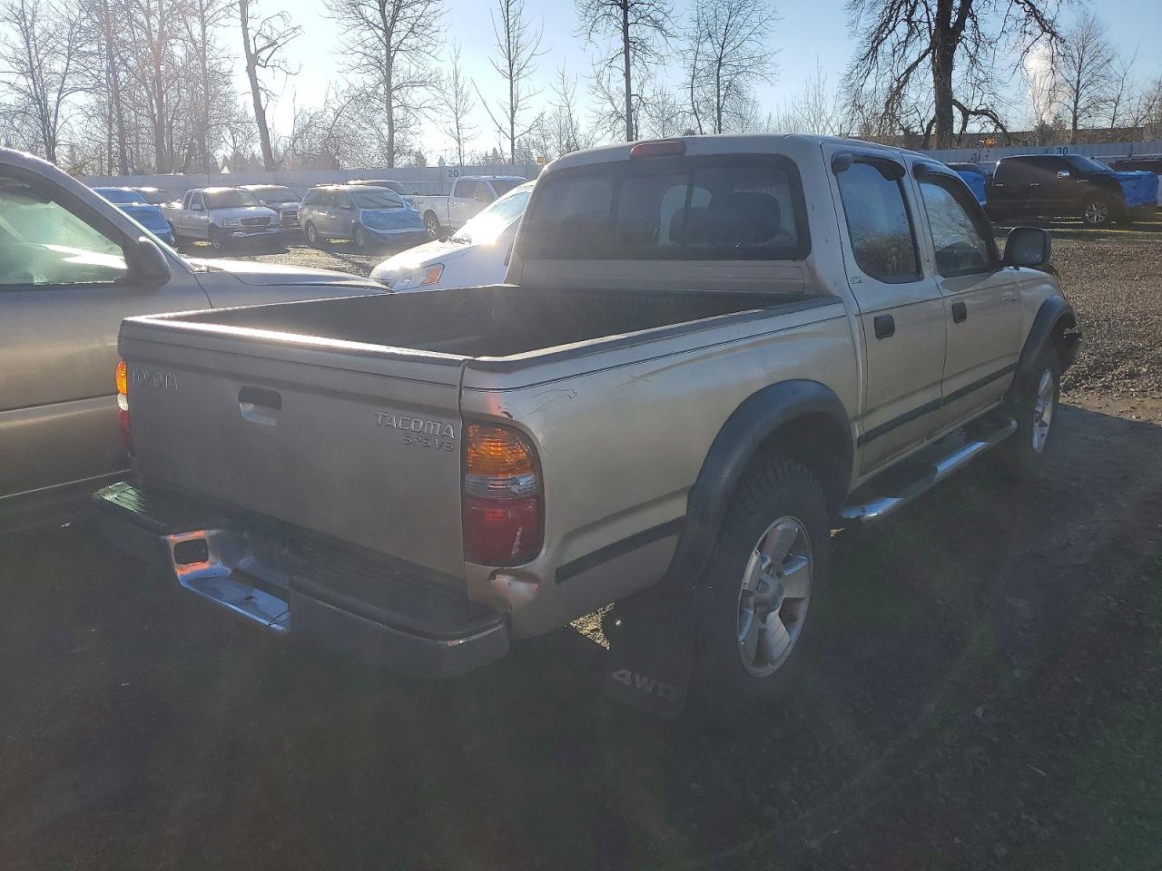 2002 TOYOTA TACOMA DOUBLE CAB photo 3