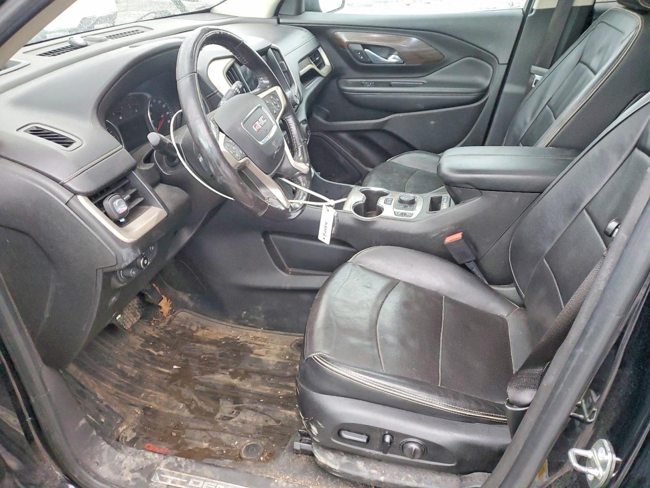 2018 GMC TERRAIN DENALI photo 7