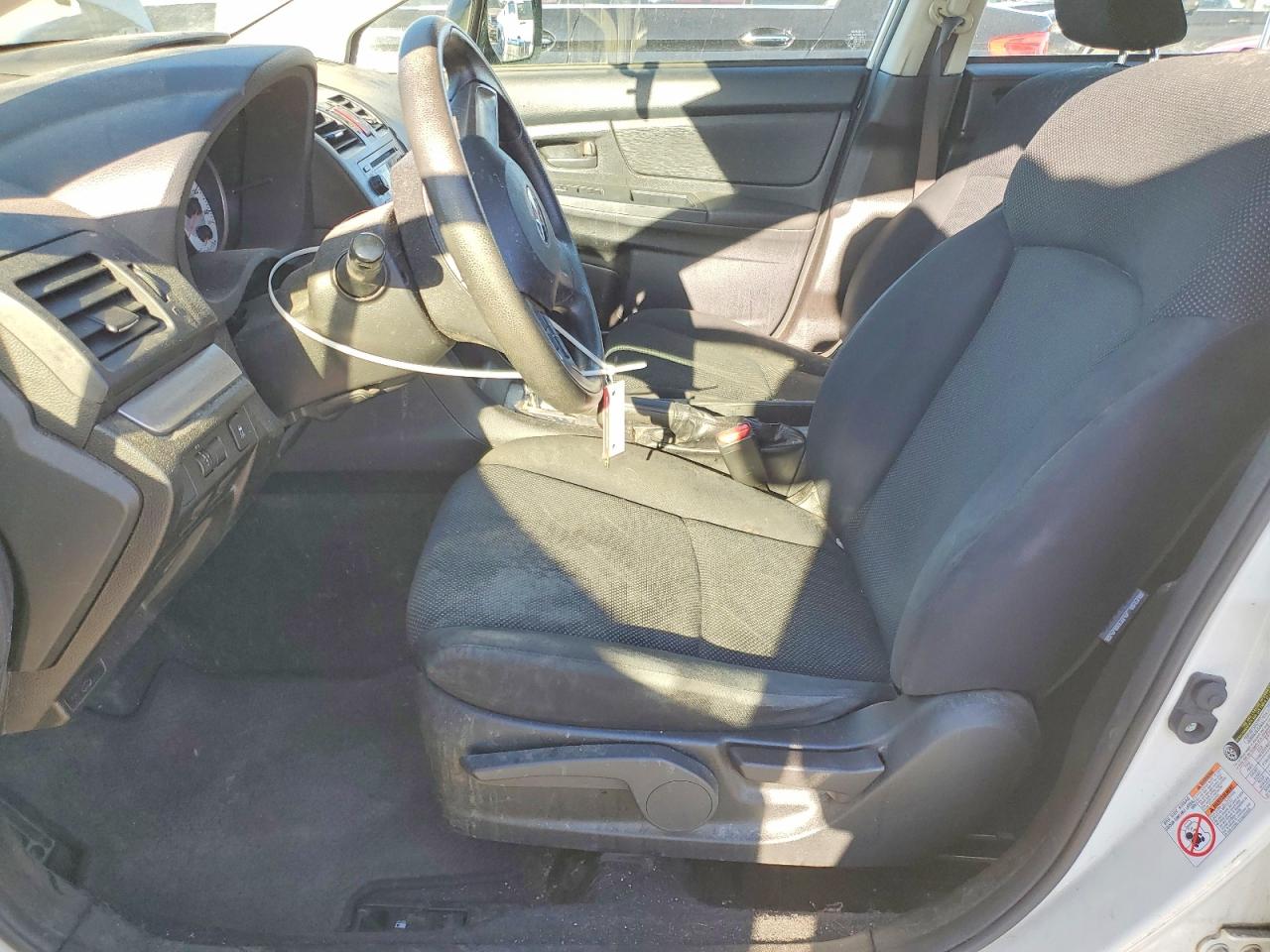 2014 SUBARU IMPREZA photo 7