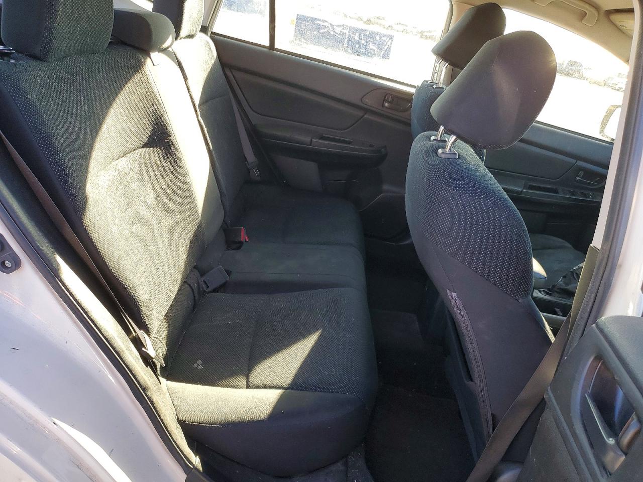 2014 SUBARU IMPREZA photo 10