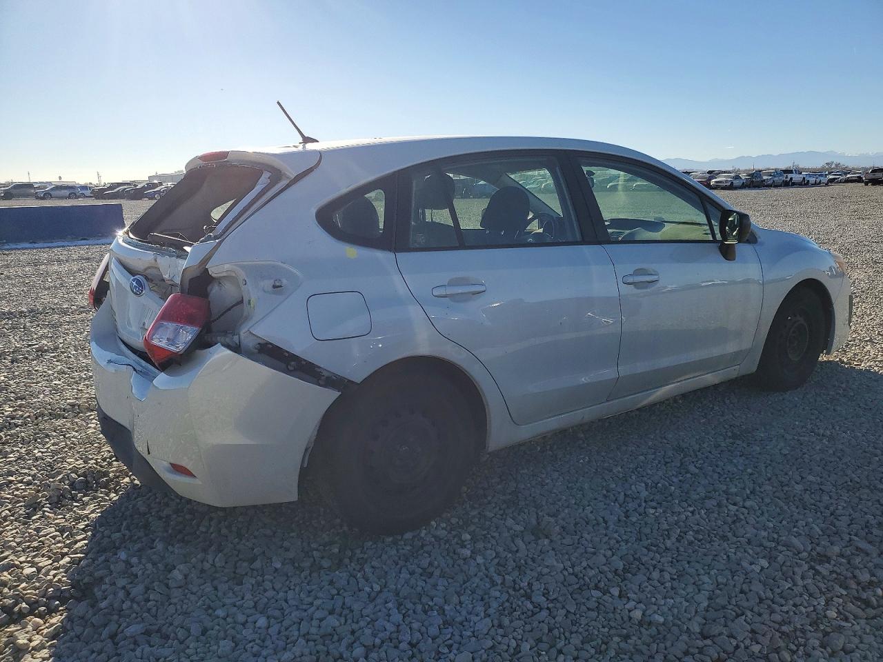 2014 SUBARU IMPREZA photo 3