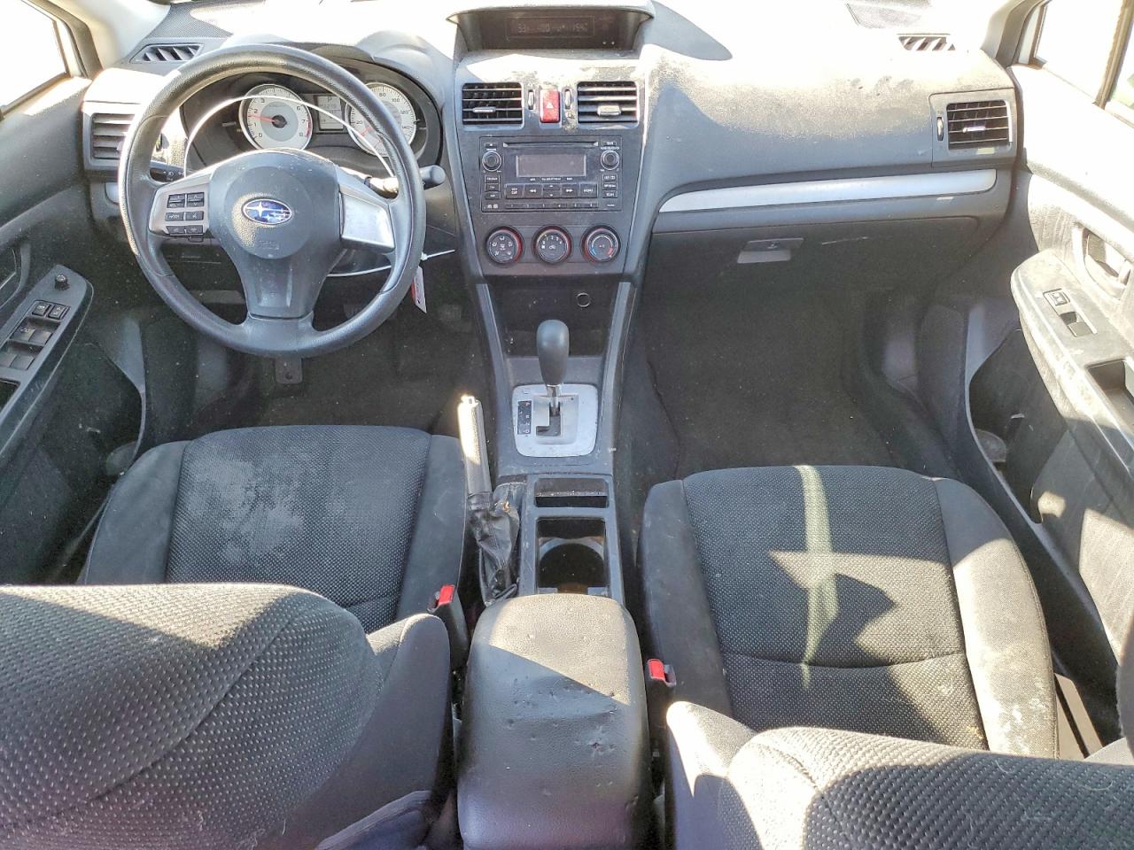 2014 SUBARU IMPREZA photo 8