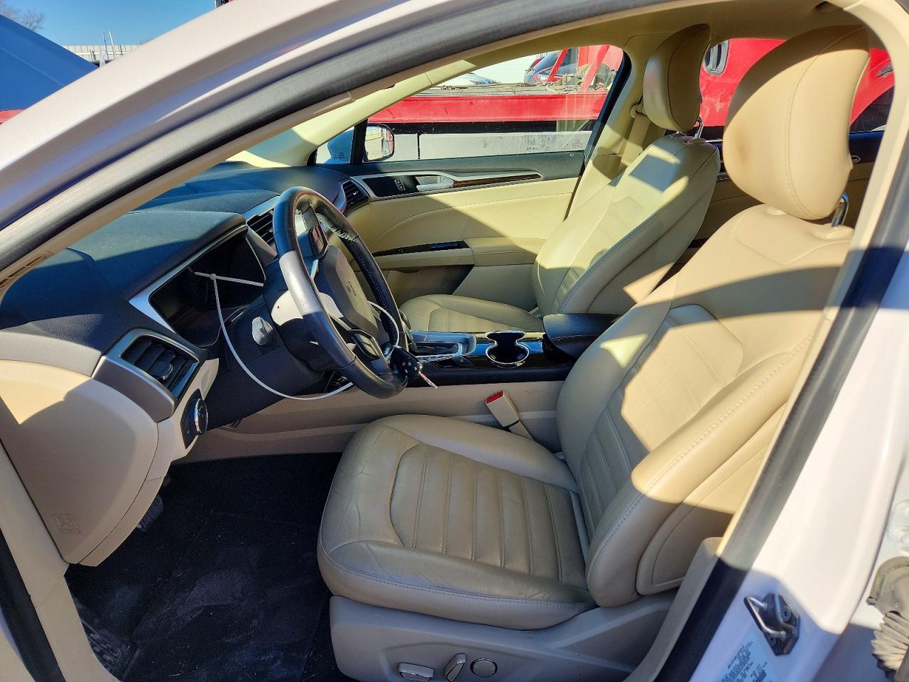 2015 FORD FUSION SE photo 13