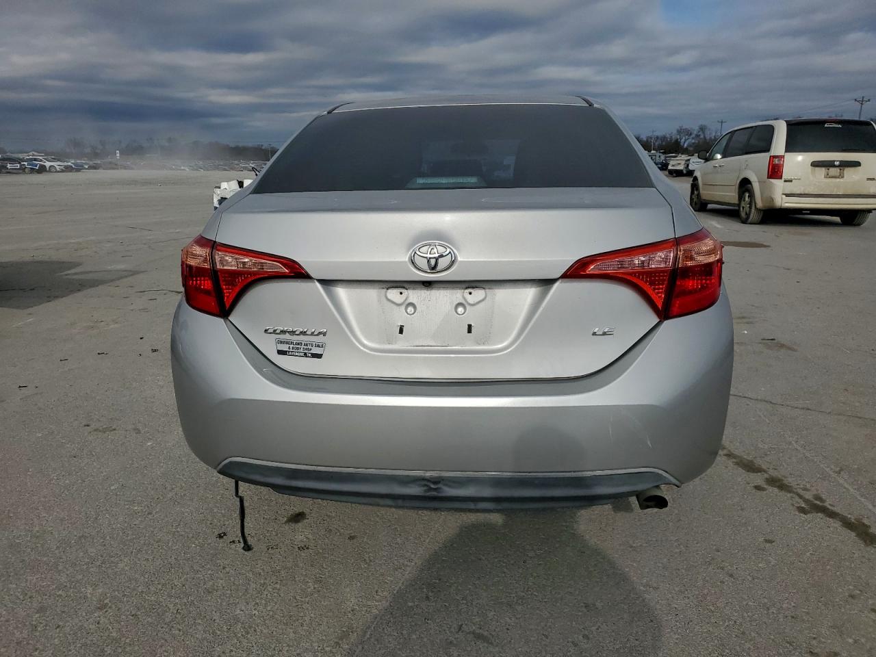 2018 TOYOTA COROLLA L photo 6