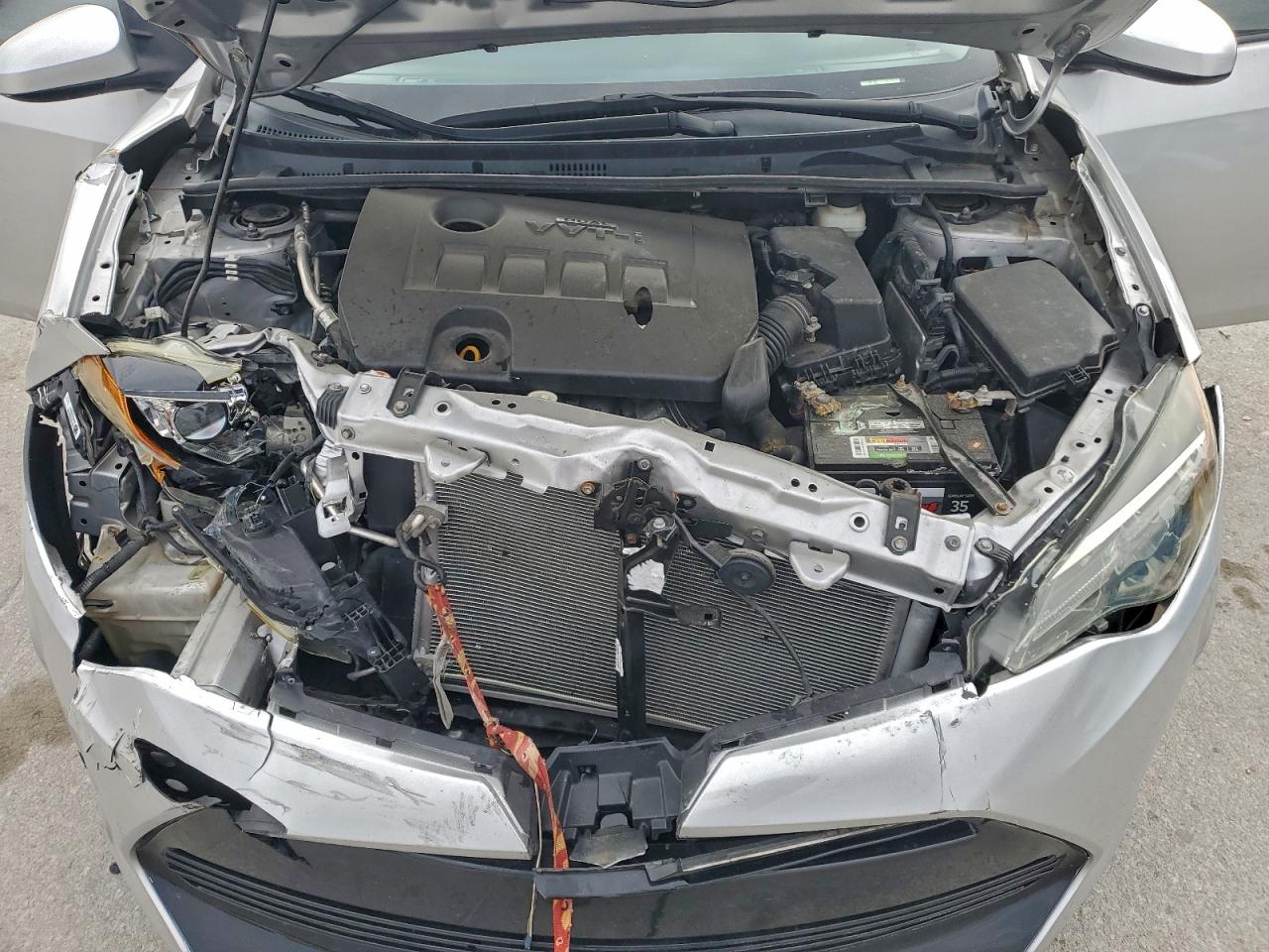 2018 TOYOTA COROLLA L photo 11