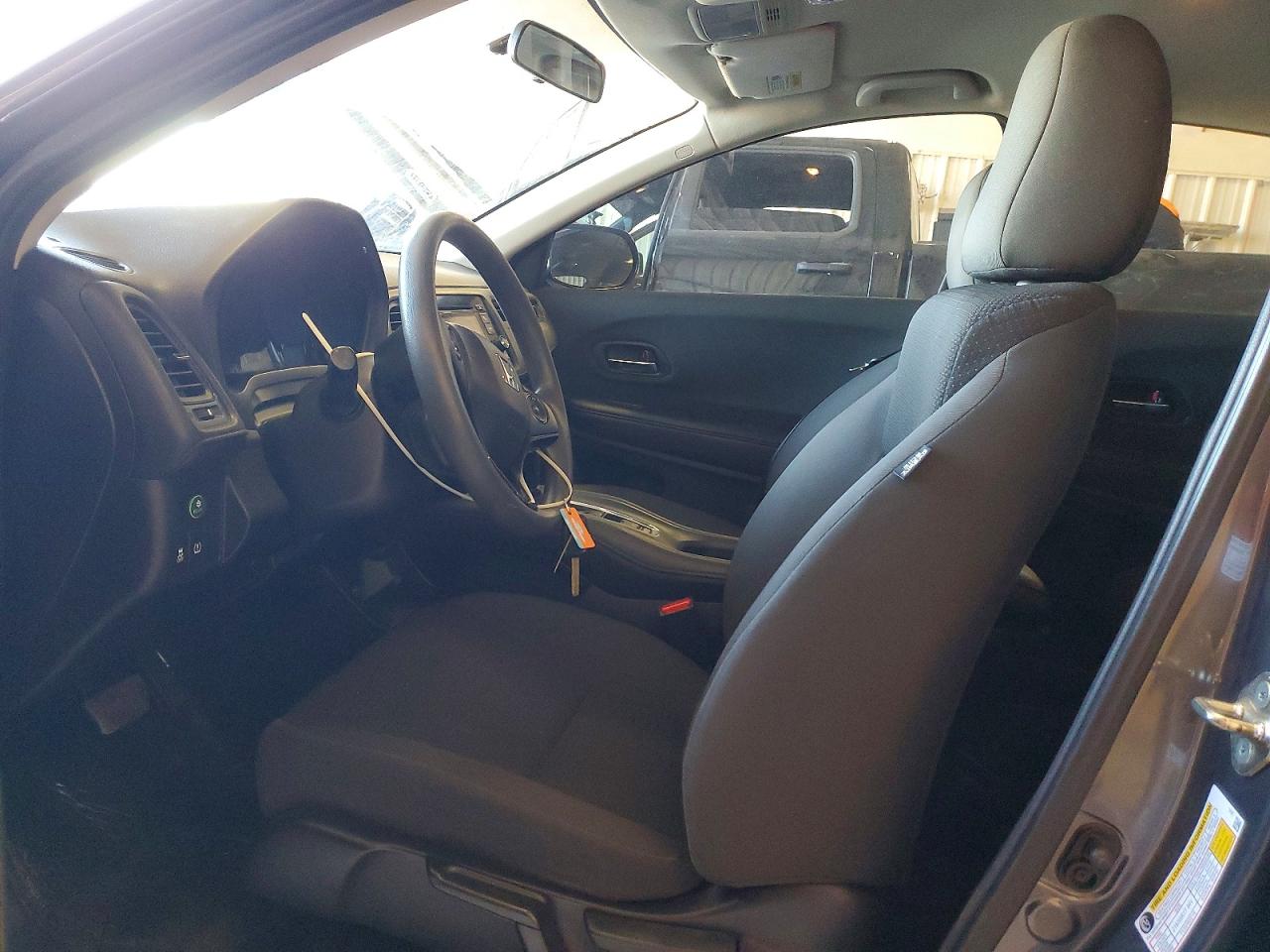 2019 HONDA HR-V LX photo 7