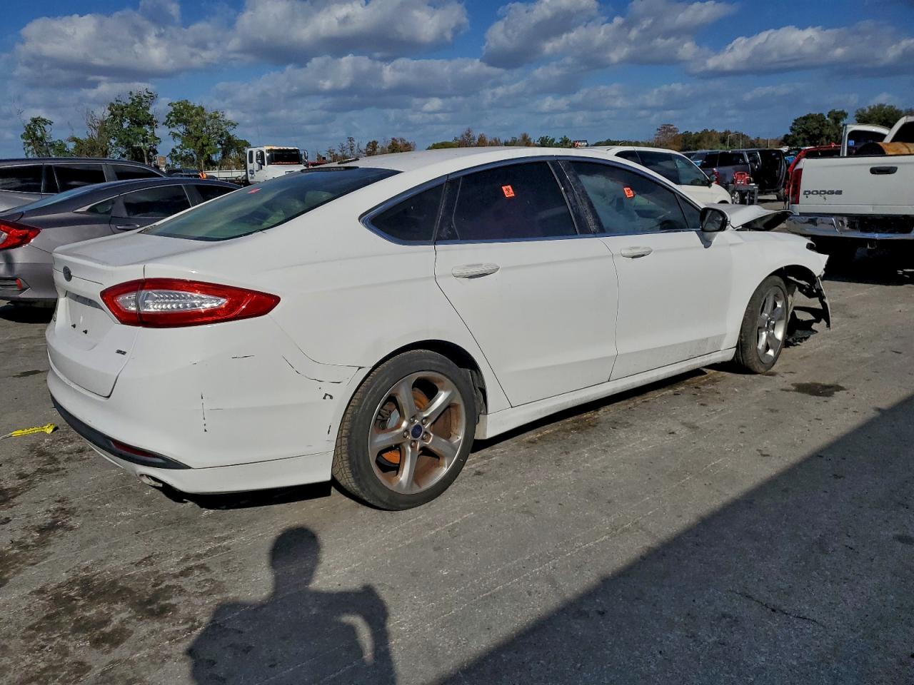 2013 FORD FUSION SE photo 3