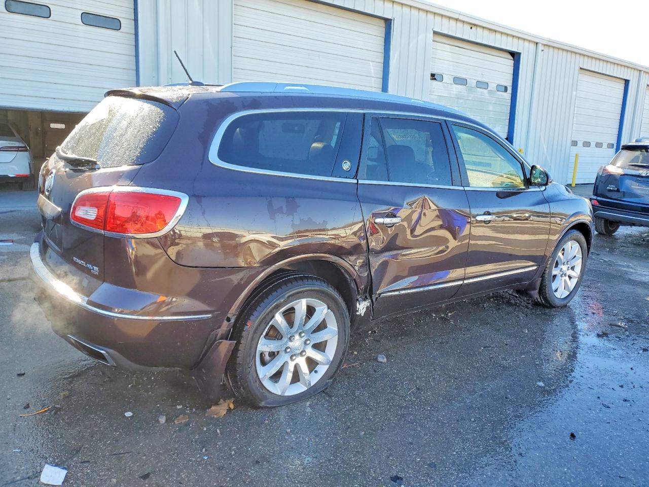 2015 BUICK ENCLAVE photo 3