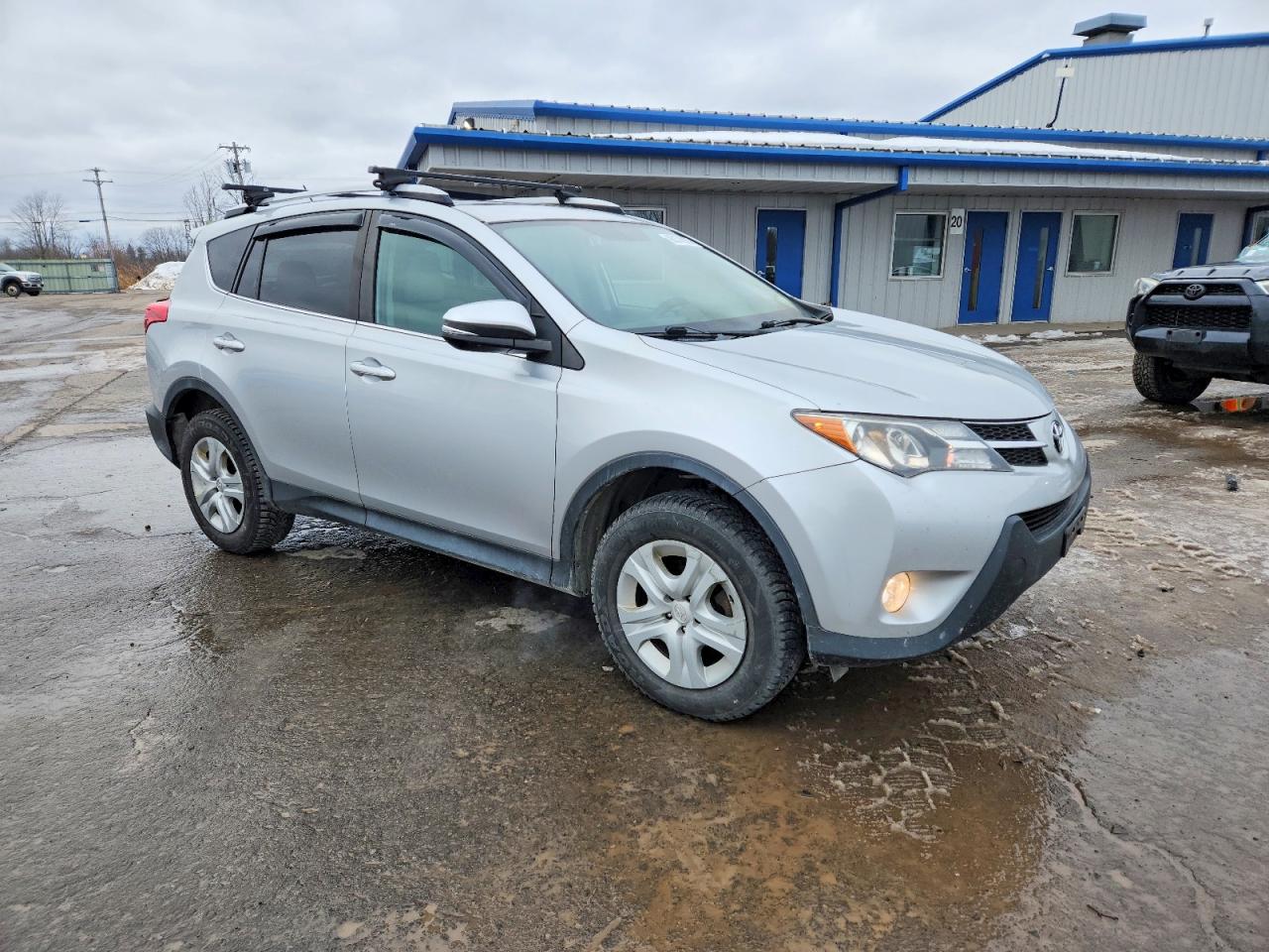 2015 TOYOTA RAV4 LIMITED photo 4