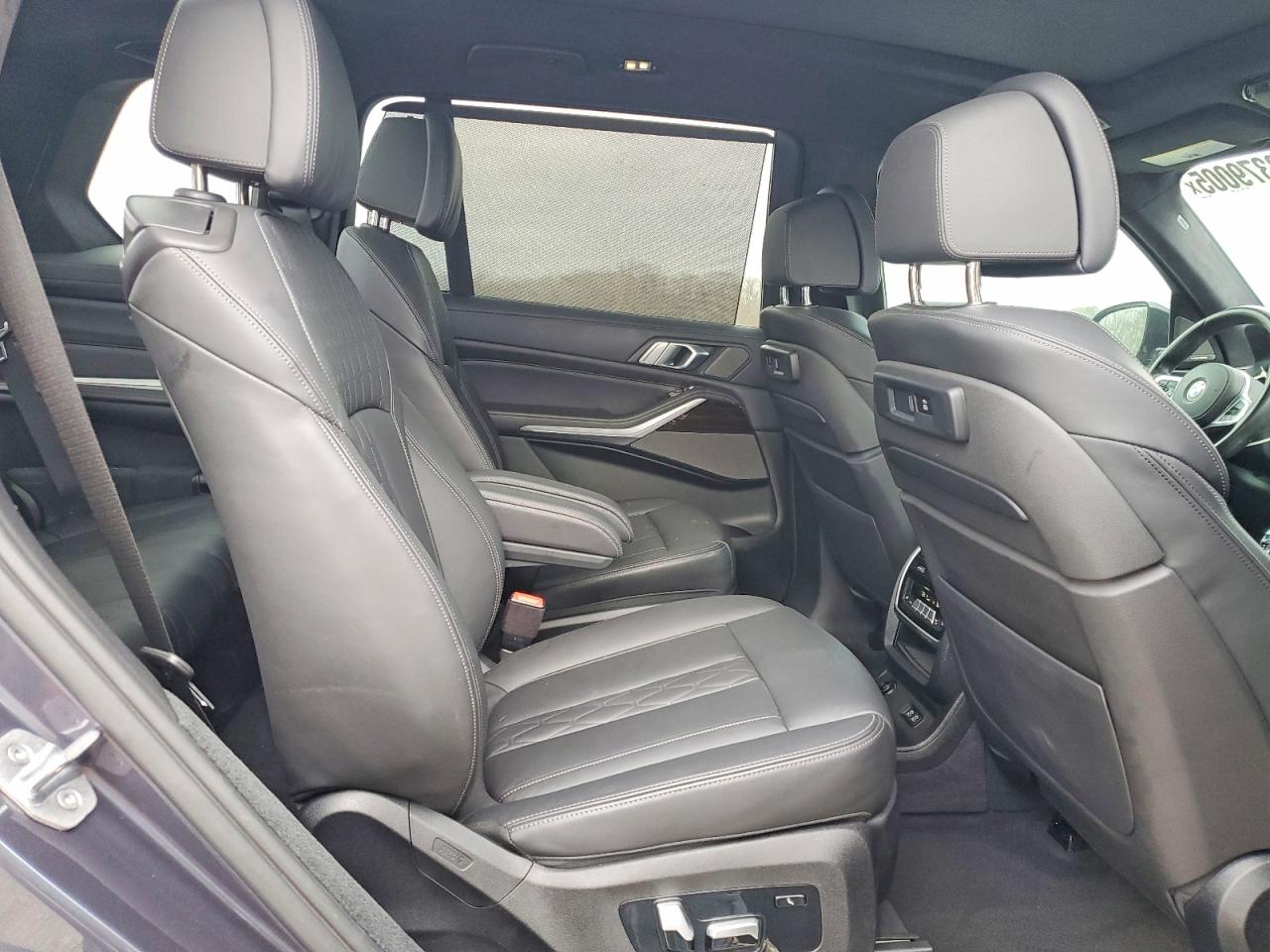 2020 BMW X7 M50I photo 11