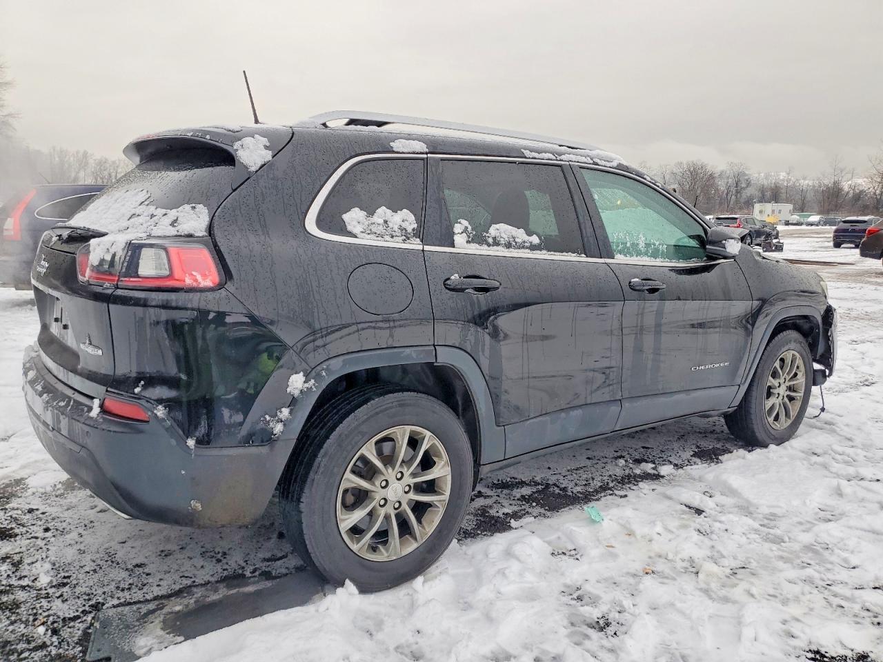 2019 JEEP CHEROKEE LATITUDE PLUS photo 3