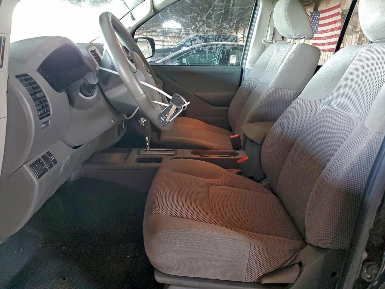 2019 NISSAN FRONTIER S photo 7