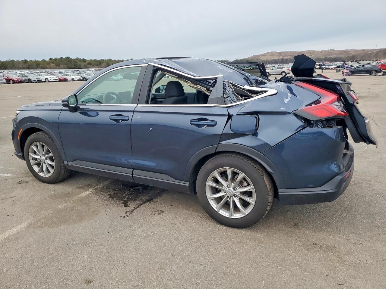 2025 HONDA CR-V EX photo 2