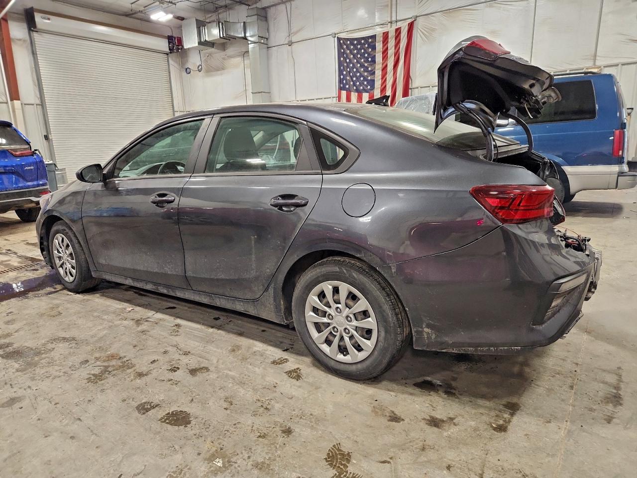 2019 KIA FORTE FE photo 3
