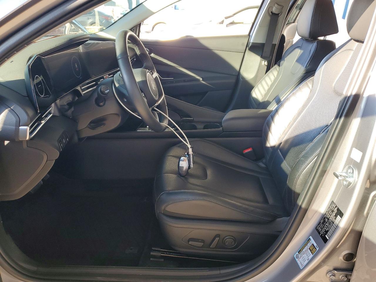 2025 HYUNDAI ELANTRA LIMITED photo 7