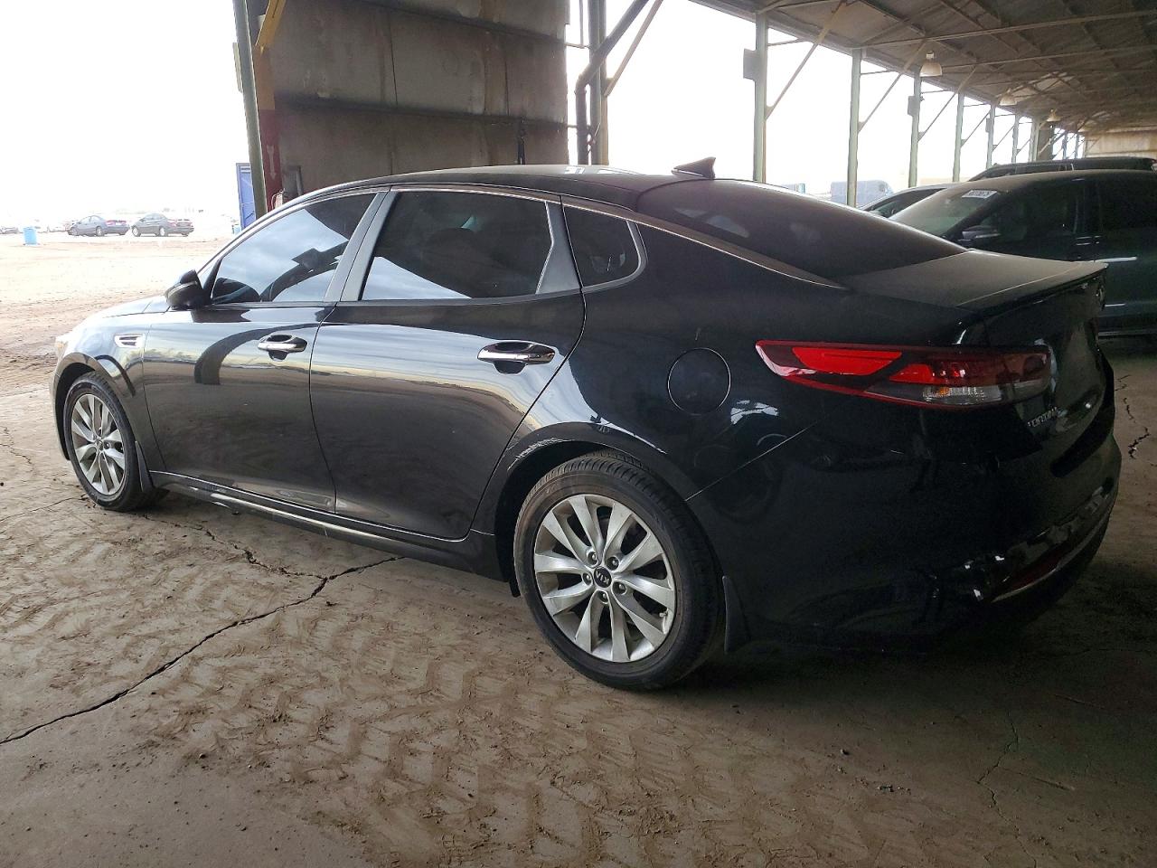 2018 KIA OPTIMA LX photo 3