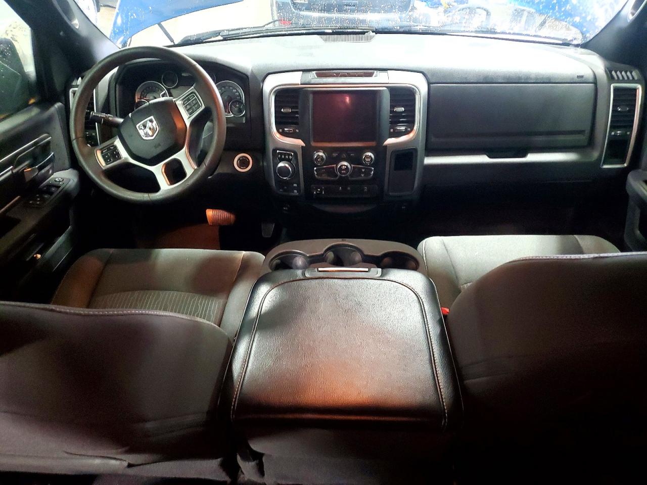 2021 RAM 1500 CLASSIC SLT photo 15