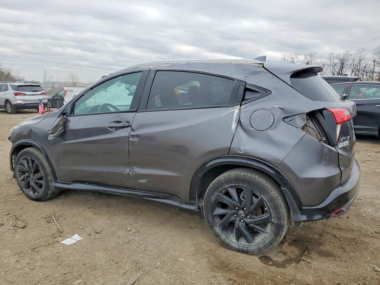 2021 HONDA HR-V SPORT photo 2