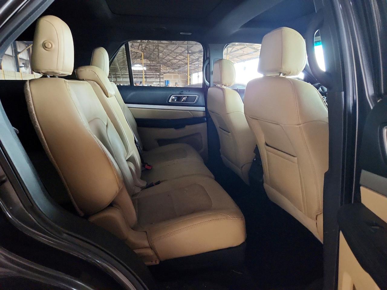 2016 FORD EXPLORER XLT photo 10