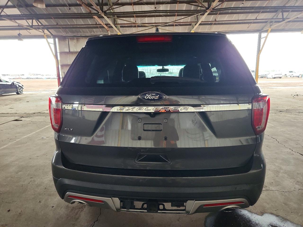 2016 FORD EXPLORER XLT photo 6