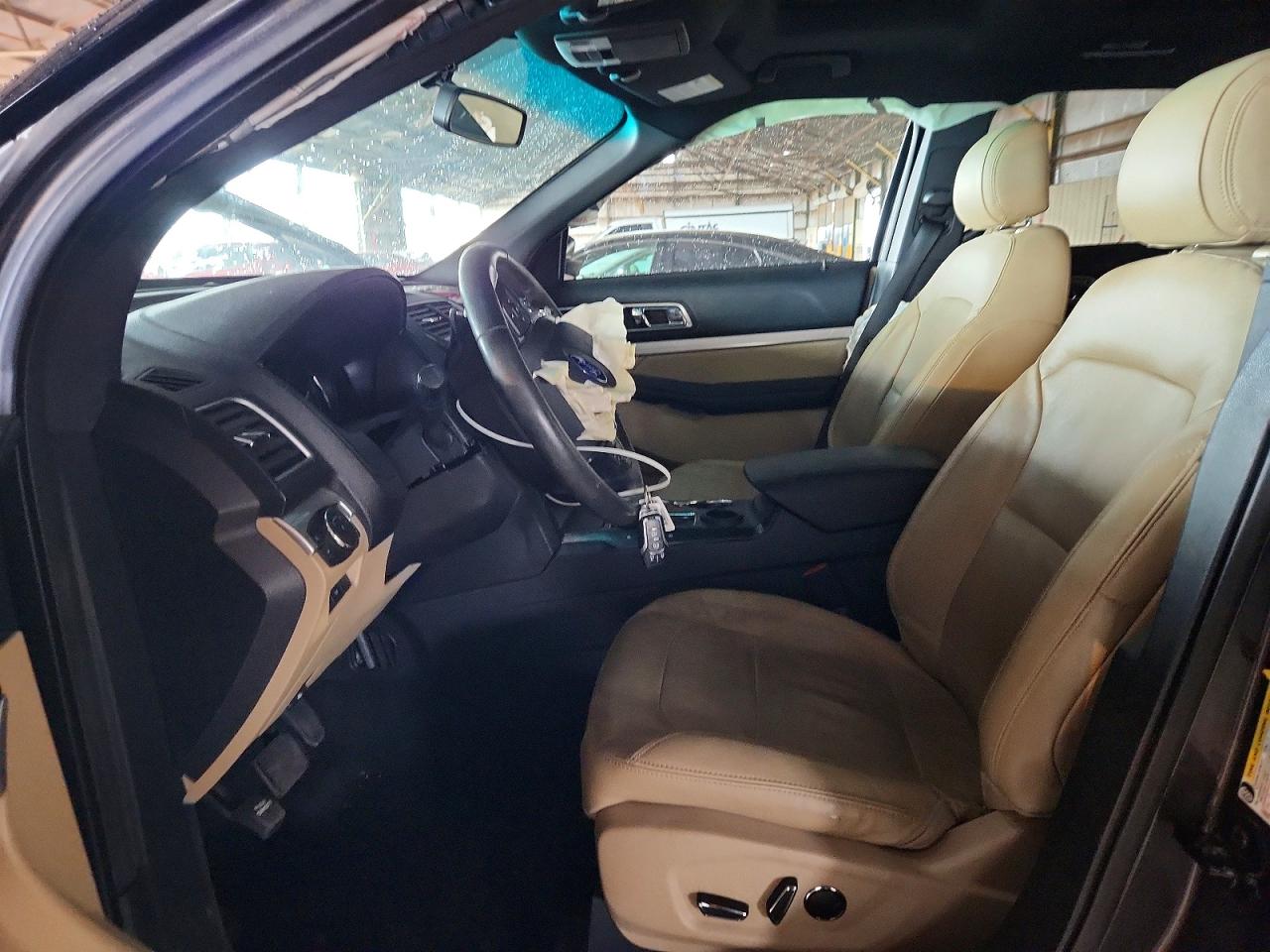 2016 FORD EXPLORER XLT photo 7