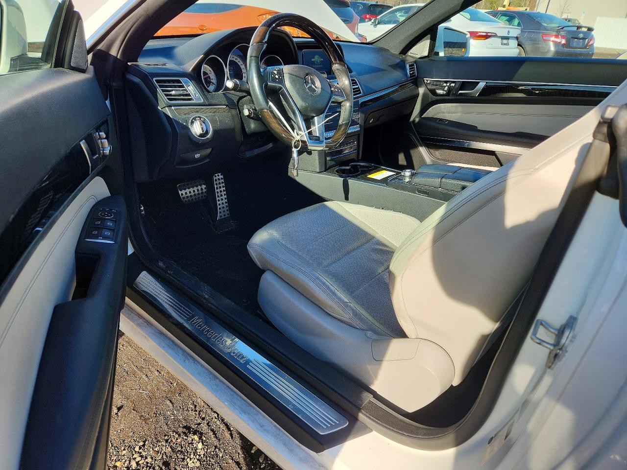 2016 MERCEDES-BENZ E 400 photo 8