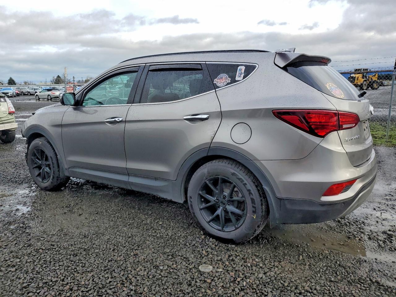 2018 HYUNDAI SANTA FE SPORT photo 2