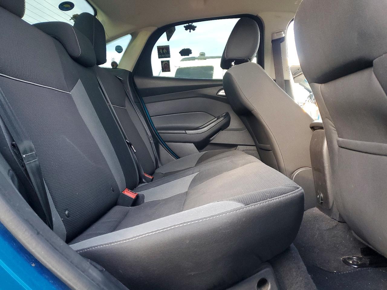 2013 FORD FOCUS SE photo 10