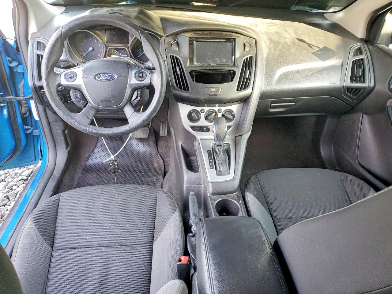 2013 FORD FOCUS SE photo 8