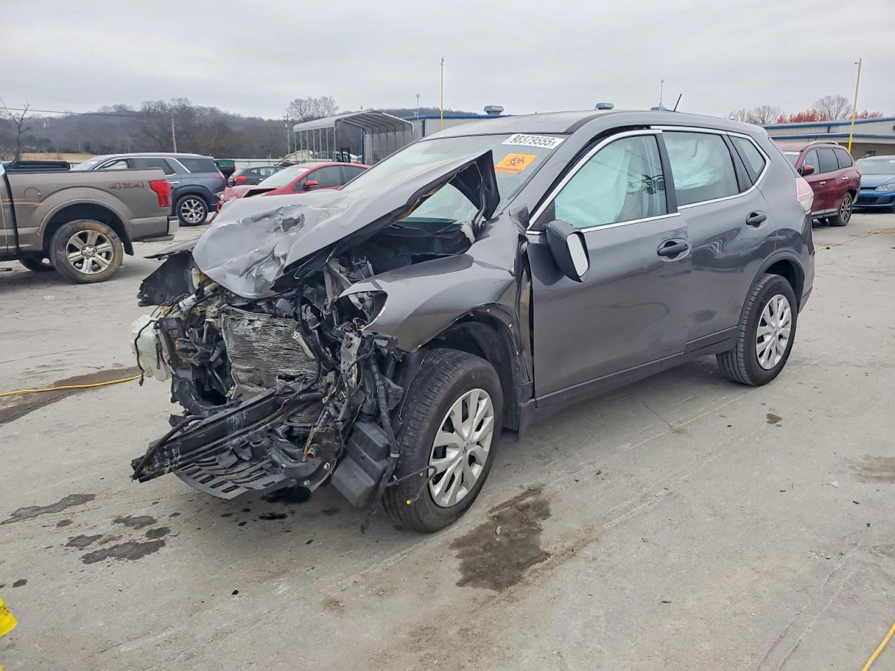 2016 NISSAN ROGUE