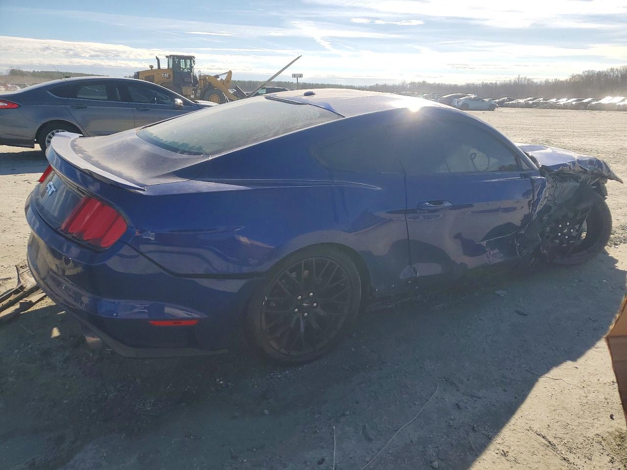 2015 FORD MUSTANG GT photo 3