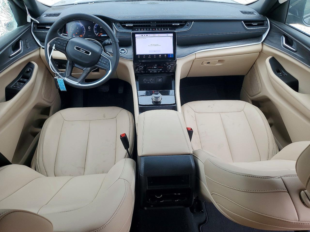 2024 JEEP GRAND CHEROKEE LIMITED photo 8